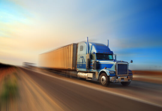 Why You Should Use Heavy Transport for Your Business 17